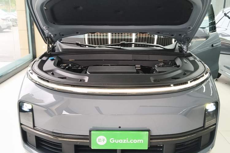 Used Li Auto L8 2025 Ultra Smart Refreshed Edition Engine Bay