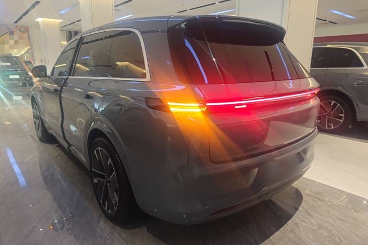 Used Li Auto L8 2025 Max Smart Refresh Edition Exterior 2