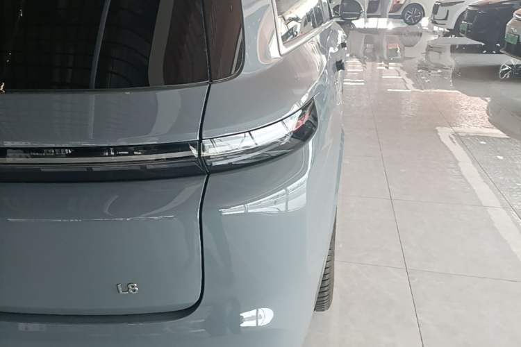 Used Li Auto L8 2025 Ultra Smart Refreshed Edition Exterior 3