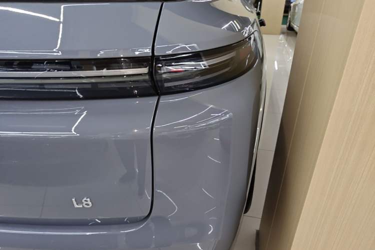 Used Li Auto L8 2025 Max Smart Refresh Edition Exterior 3