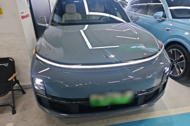 Used Li Auto L8 2025 Ultra Smart Refreshed Edition Front