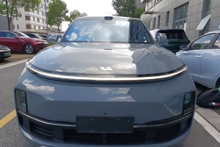 Used Li Auto L8 2025 Max Smart Refresh Edition Front