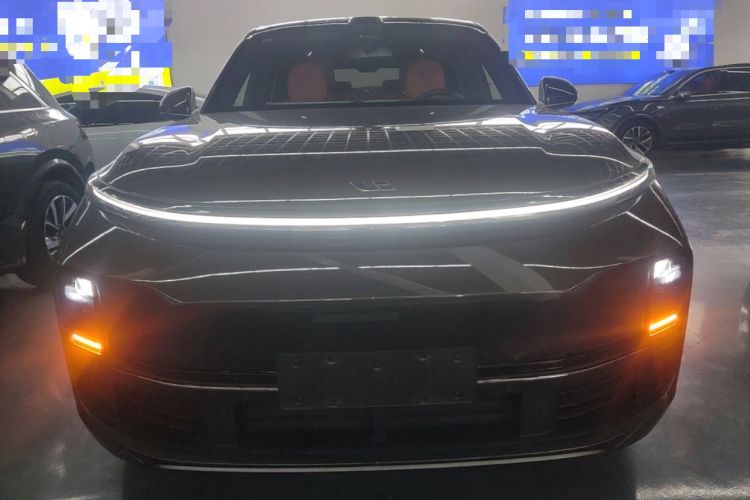 Used Li Auto L8 2025 Max Smart Refresh Edition Front