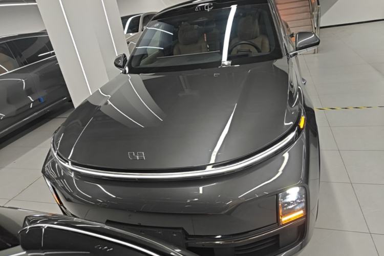 Used Li Auto L8 2025 Max Smart Refresh Edition Front