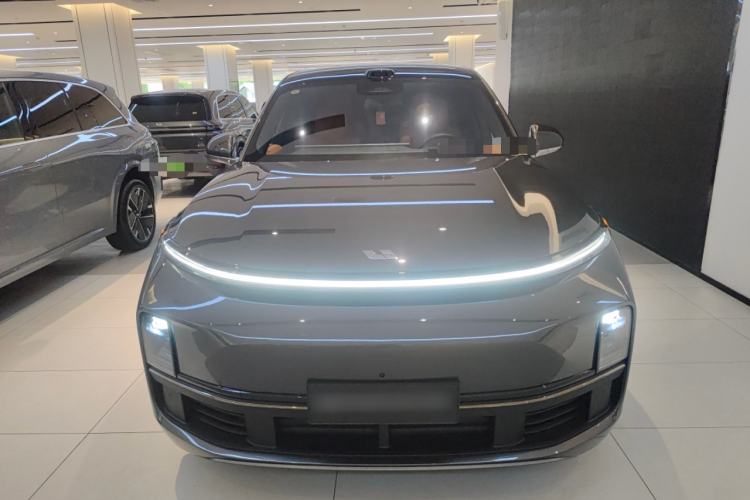 Used Li Auto L8 2025 Ultra Smart Refreshed Edition Front