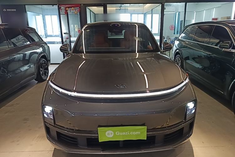 Used Li Auto L8 2025 Max Smart Refresh Edition Front