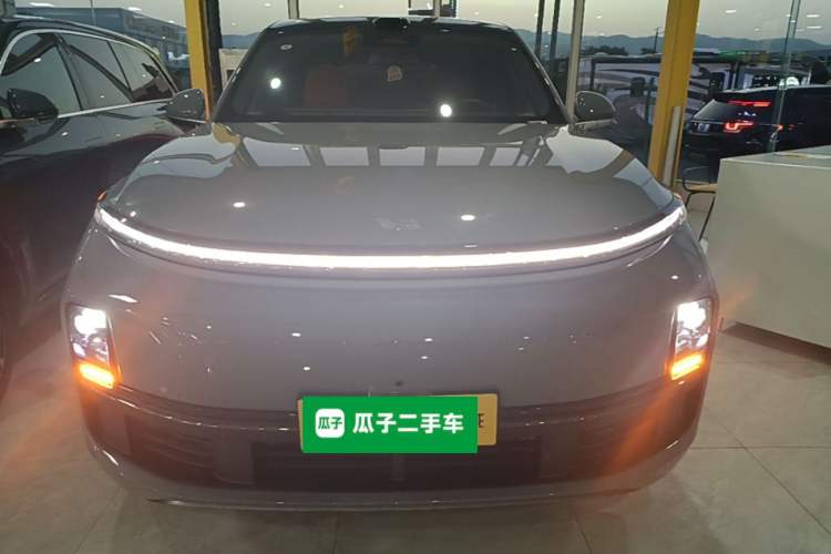 Used Li Auto L8 2025 Max Smart Refresh Edition Front