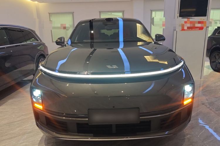Used Li Auto L8 2025 Max Smart Refresh Edition Front