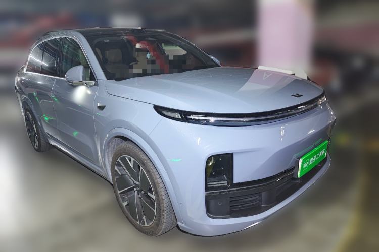 Used Li Auto L8 2025 Max Smart Refresh Edition Front Right 45 Deg