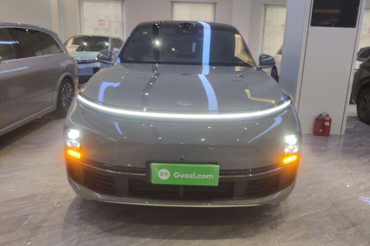 Used Li Auto L8 2025 Ultra Smart Refreshed Edition Front
