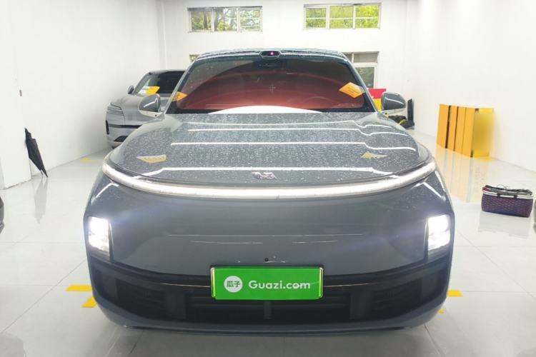 Used Li Auto L8 2025 Pro Smart Refresh Edition Front