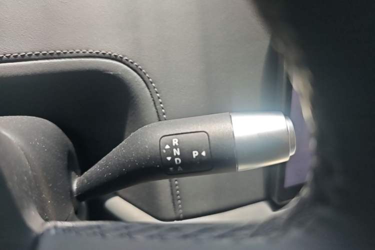Used Li Auto L8 2025 Ultra Smart Refreshed Edition Gear Lever