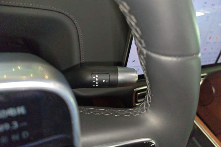 Used Li Auto L8 2025 Max Smart Refresh Edition Gear Lever