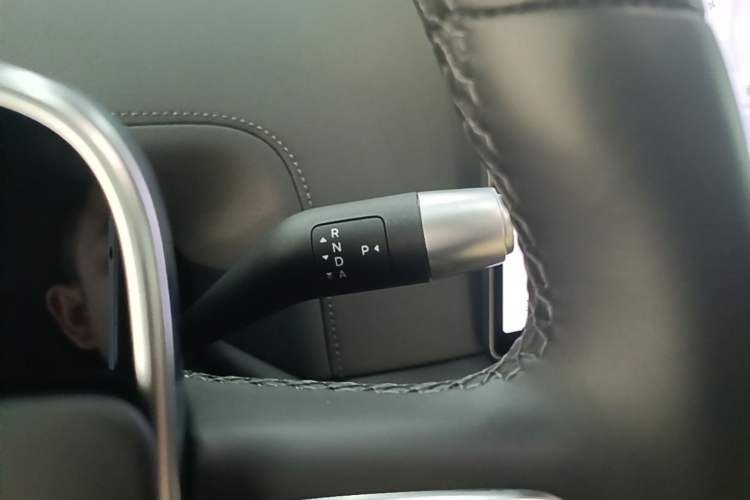 Used Li Auto L8 2025 Max Smart Refresh Edition Gear Lever