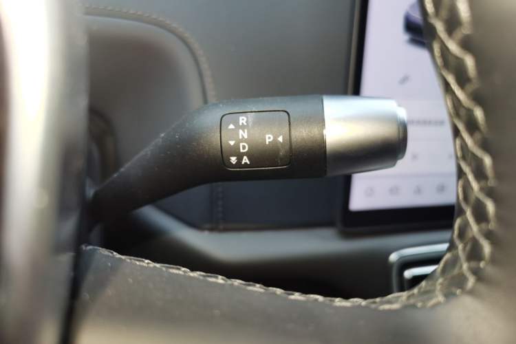 Used Li Auto L8 2025 Ultra Smart Refreshed Edition Gear Lever