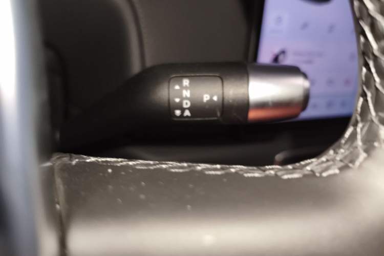 Used Li Auto L8 2025 Ultra Smart Refreshed Edition Gear Lever