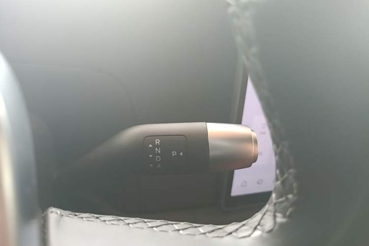 Used Li Auto L8 2025 Ultra Smart Refreshed Edition Gear Lever