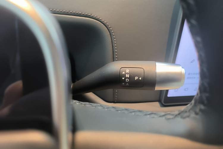 Used Li Auto L8 2025 Ultra Smart Refreshed Edition Gear Lever