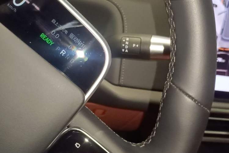 Used Li Auto L8 2025 Max Smart Refresh Edition Gear Lever