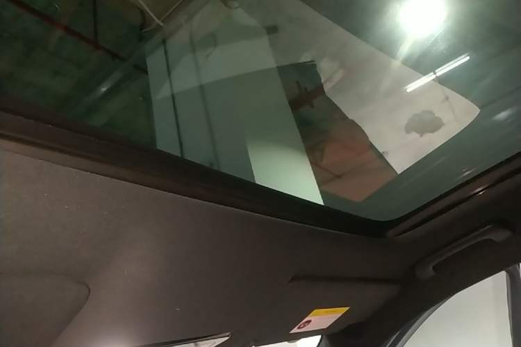 Used Li Auto L8 2025 Max Smart Refresh Edition Headliner