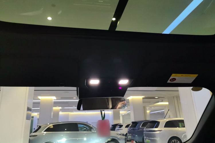 Used Li Auto L8 2025 Ultra Smart Refreshed Edition Headliner