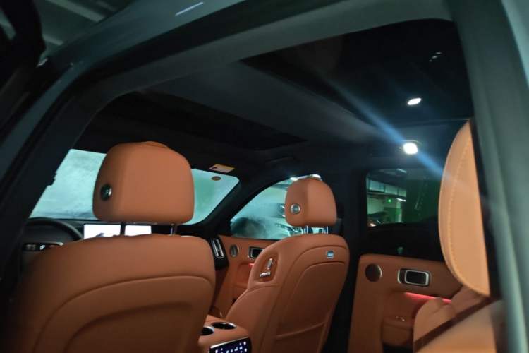 Used Li Auto L8 2025 Max Smart Refresh Edition Headliner