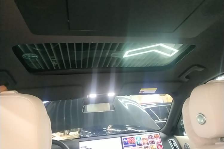 Used Li Auto L8 2025 Ultra Smart Refreshed Edition Headliner