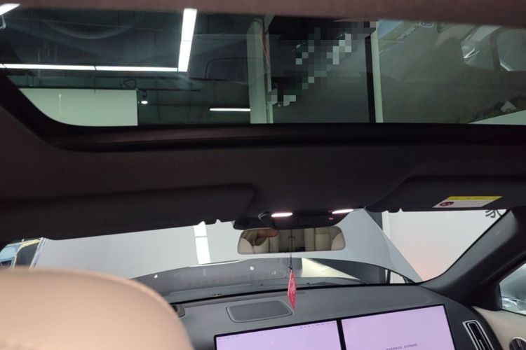 Used Li Auto L8 2025 Ultra Smart Refreshed Edition Headliner