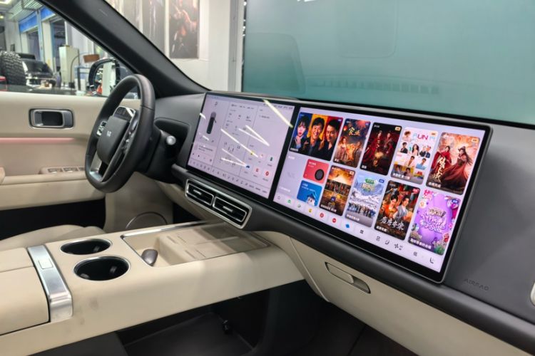 Used Li Auto L8 2025 Ultra Smart Refreshed Edition Interior 1