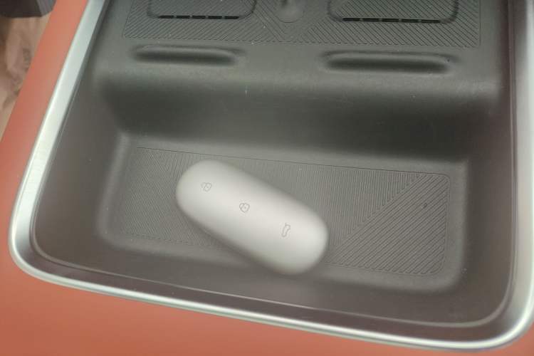 Used Li Auto L8 2025 Max Smart Refresh Edition Interior 1