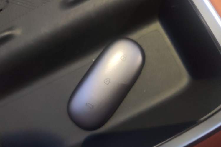 Used Li Auto L8 2025 Max Smart Refresh Edition Interior 1