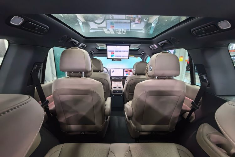 Used Li Auto L8 2025 Ultra Smart Refreshed Edition Interior 3