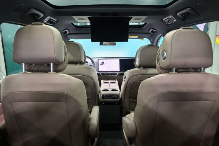 Used Li Auto L8 2025 Ultra Smart Refreshed Edition Interior 9