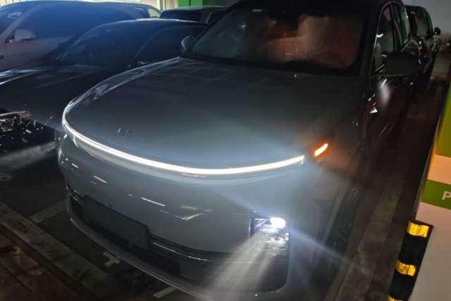 Used Li Auto L8 2025 Max Smart Refresh Edition