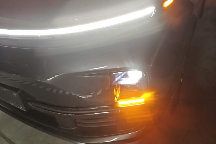 Used Li Auto L8 2025 Ultra Smart Refreshed Edition Left Front Headlight