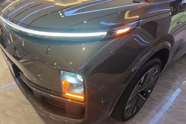 Used Li Auto L8 2025 Max Smart Refresh Edition Left Front Headlight