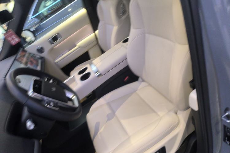Used Li Auto L8 2025 Ultra Smart Refreshed Edition Left Front Seat