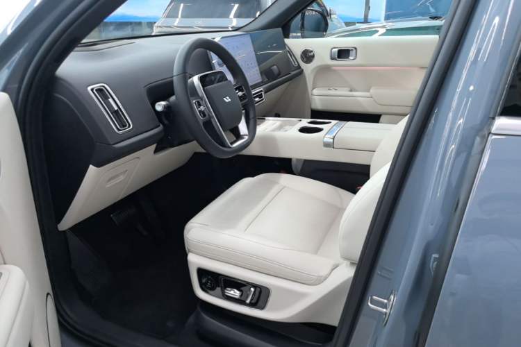 Used Li Auto L8 2025 Ultra Smart Refreshed Edition Left Front Seat