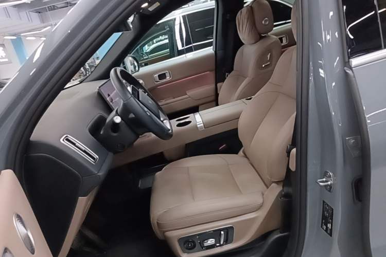 Used Li Auto L8 2025 Ultra Smart Refreshed Edition Left Front Seat