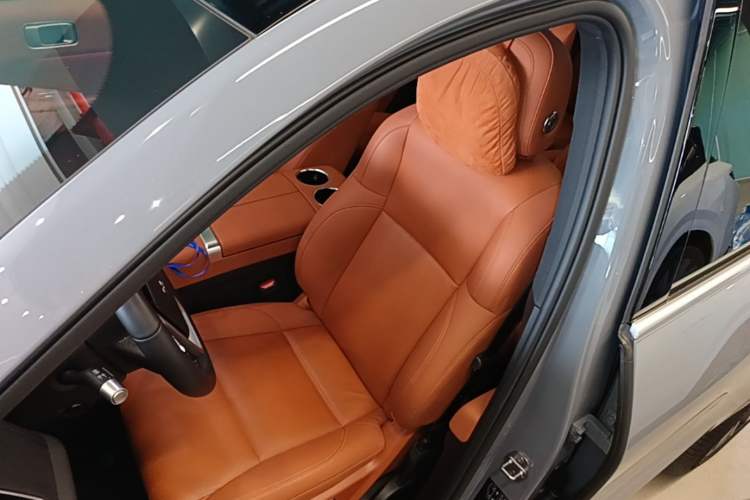 Used Li Auto L8 2025 Ultra Smart Refreshed Edition Left Front Seat