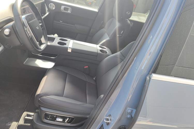 Used Li Auto L8 2025 Ultra Smart Refreshed Edition Left Front Seat