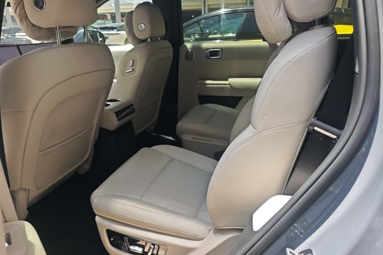 Used Li Auto L8 2025 Ultra Smart Refreshed Edition Left Rear Seat
