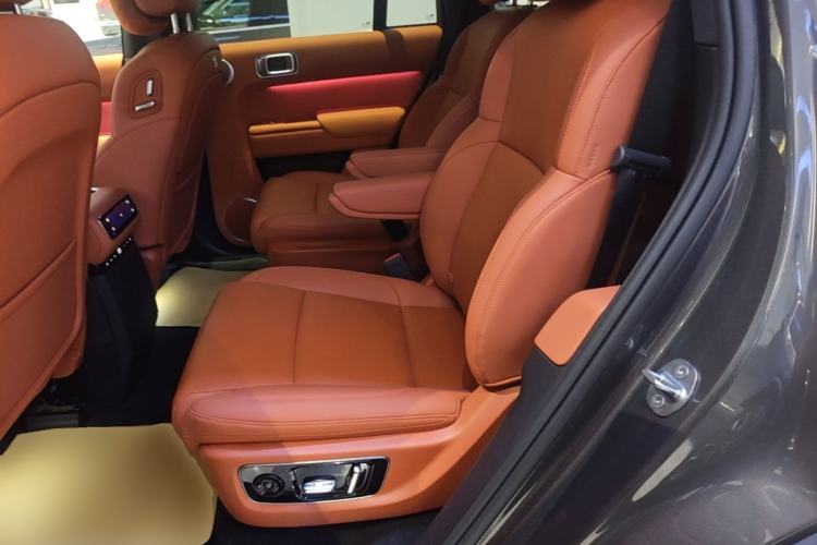 Used Li Auto L8 2025 Max Smart Refresh Edition Left Rear Seat