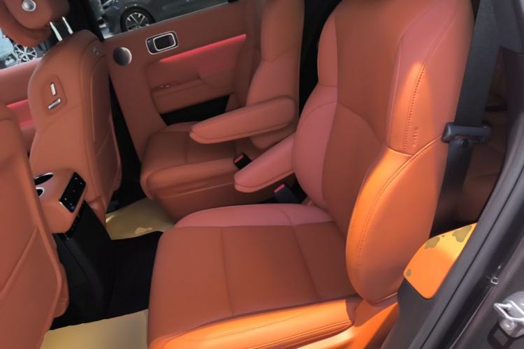 Used Li Auto L8 2025 Max Smart Refresh Edition Left Rear Seat