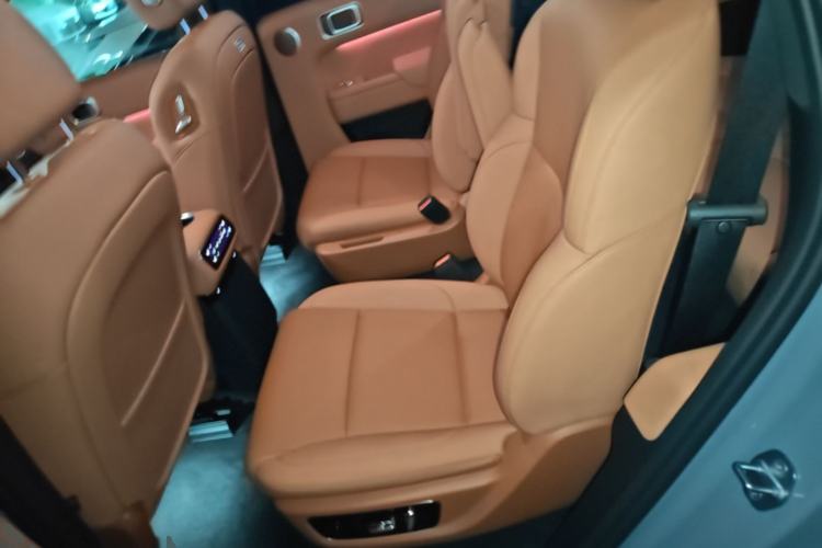 Used Li Auto L8 2025 Max Smart Refresh Edition Left Rear Seat