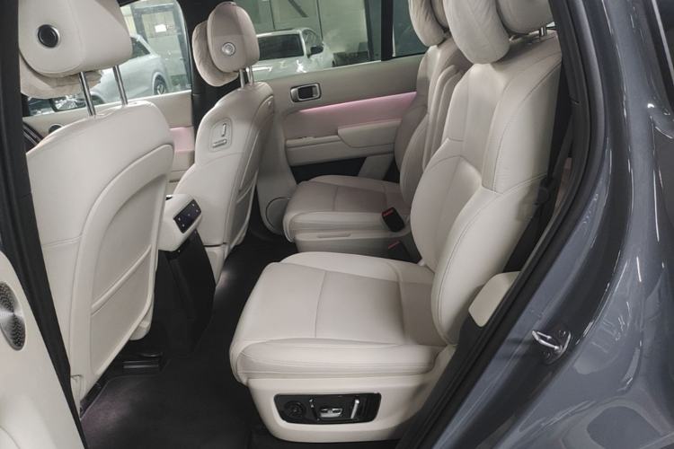 Used Li Auto L8 2025 Ultra Smart Refreshed Edition Left Rear Seat