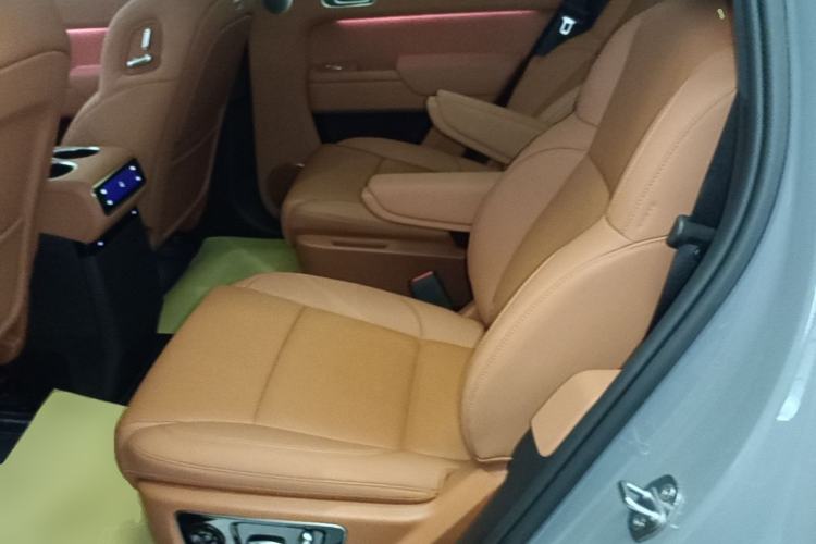 Used Li Auto L8 2025 Max Smart Refresh Edition Left Rear Seat