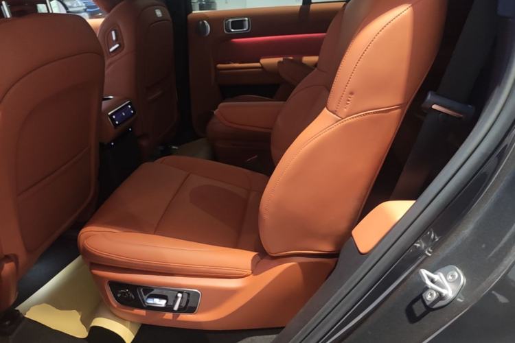 Used Li Auto L8 2025 Max Smart Refresh Edition Left Rear Seat