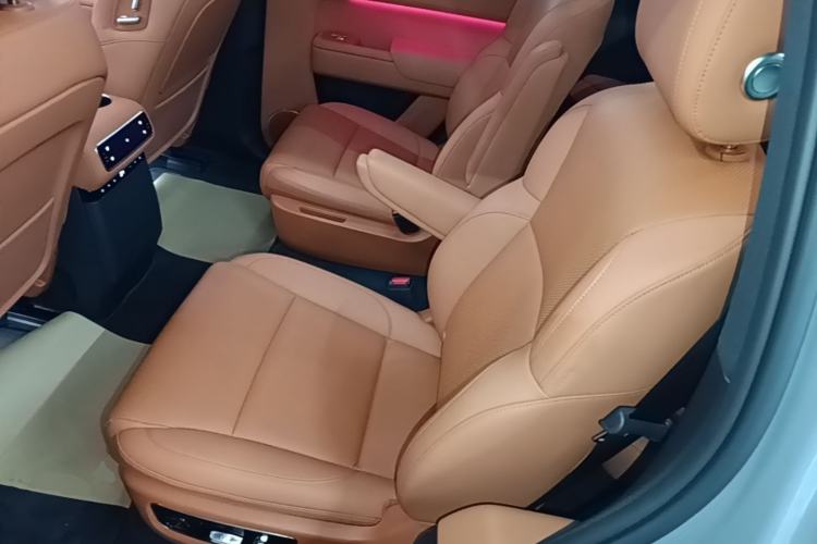 Used Li Auto L8 2025 Max Smart Refresh Edition Left Rear Seat