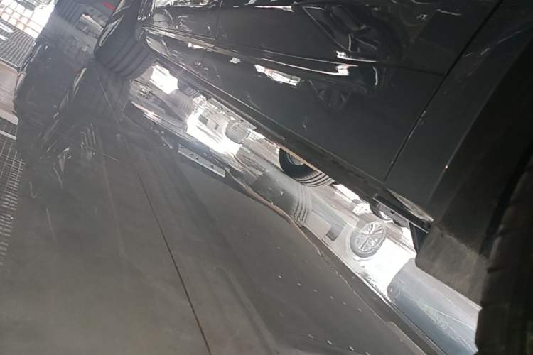 Used Li Auto L8 2025 Ultra Smart Refreshed Edition Left Side Sill